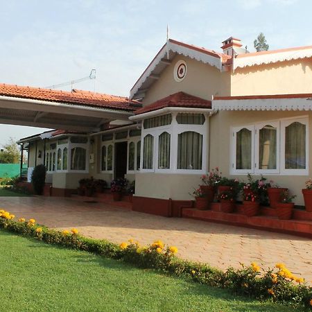 Bouganvilla Resort Utakamand Zewnętrze zdjęcie